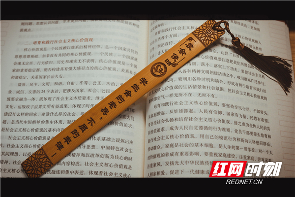 图片2_副本.jpg 图片2_副本.jpg